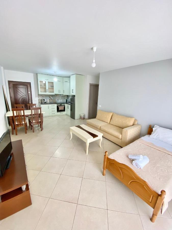 Evgenia'S Apartment Σαράντα Εξωτερικό φωτογραφία